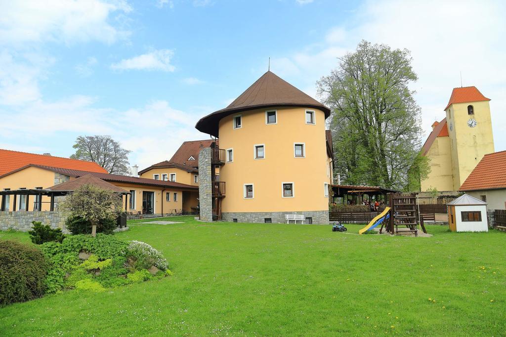 Penzion Marie - Zumberk Hotel Exterior photo